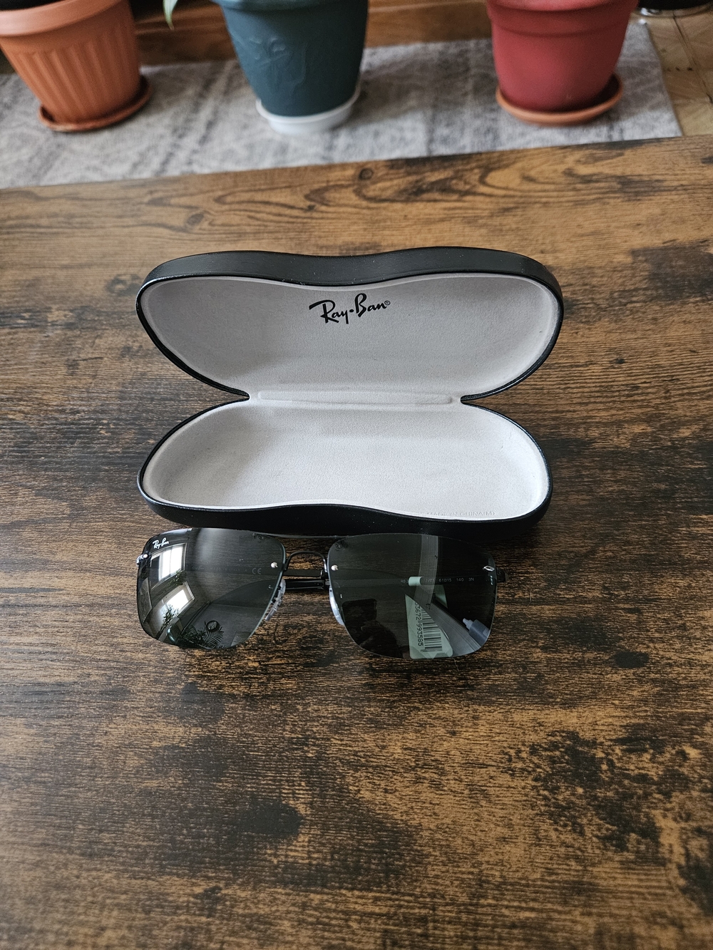 Ray-Ban Black Sunglasses with Dark Lenses in Case - Picture 4 of 12